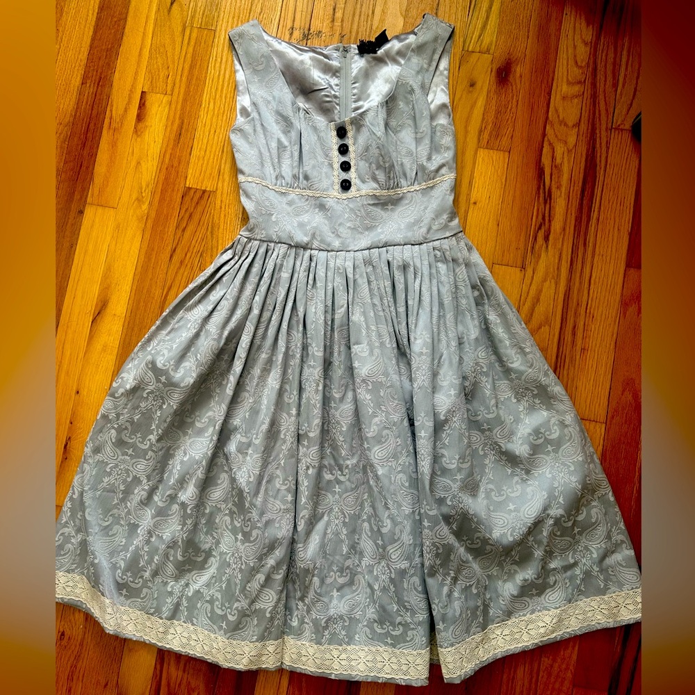 Nick & Mo Silver Paisley Dress - Picture 3 of 8